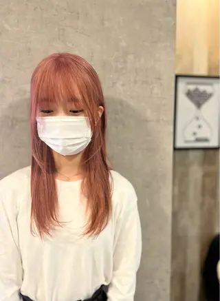 ミディアム カラー AIconic nagoya所属・縮毛矯正/ レイヤー/ミディアムのヘアスタイル