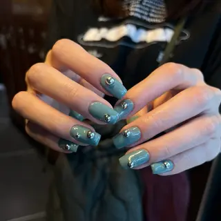 ネイル 🪷福本 亜実　/大阪心斎橋のネイルデザイン