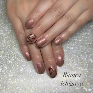 ネイル Bianca . UCHIDAのネイルデザイン