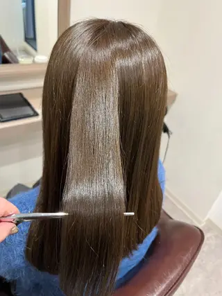 セミロング 井上 美春のヘアスタイル