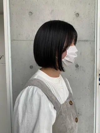 ショート カネコ ユカリのヘアスタイル