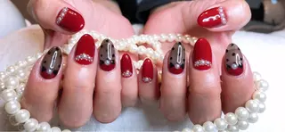 セミロング ネイル 長さ出し専門 nynaのネイルデザイン