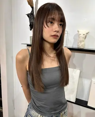 ロング Hana/ハイトーン /レイヤーカットのヘアスタイル