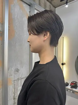 ショート カラー ace share salon 梅田店所属・吉田勇人/ブリーチ なしダブルカラー🩵のヘアスタイル