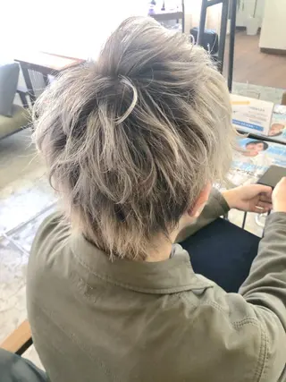 ショート カラー 髪質改善/美髪矯 正ヤマモトハルキのヘアスタイル