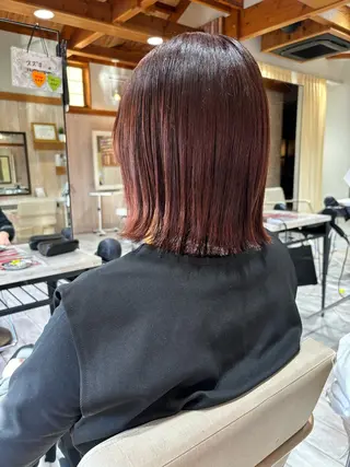 ミディアム 持田 唯のヘアスタイル