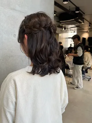 セミロング カラー パーマ ヘアアレンジ 透明感/オリーブ/ グレージュ/YUKAのヘアスタイル