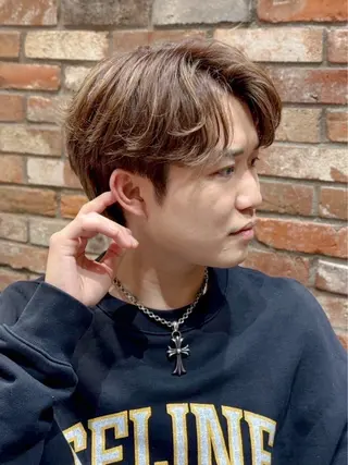 ショート パーマ メンズ プレミアムバーバー赤坂所属・野川 純麗のヘアスタイル