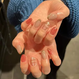 ネイル 鈴木 里奈のネイルデザイン