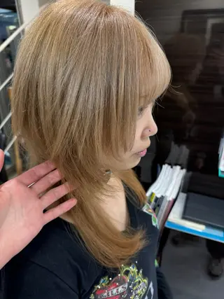 ロング カラー ヘアアレンジ 目黒 碧人のヘアスタイル