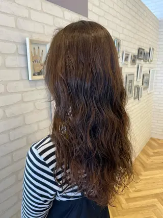 ロング パーマ 【髪質改善】 夏目結以のヘアスタイル
