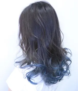 セミロング カラー ヘアアレンジ エクステの神様 ▫️原島ユウヤ▫️のヘアスタイル