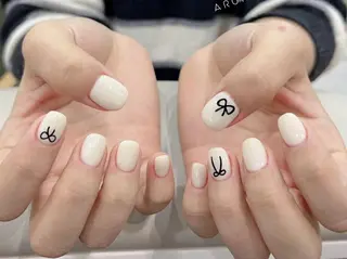 ネイル 🍑 momo_nailのネイルデザイン