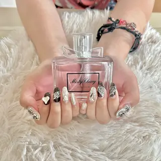 ネイル Nana treeのネイルデザイン