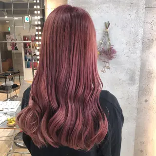 ロング カラー wakana 【ブリーチカラー】のヘアスタイル