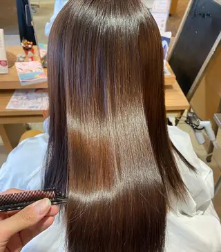 カラー 長谷川 智也/ディレクターのヘアスタイル