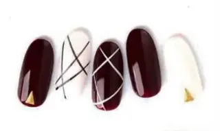 ネイル ゲン レイカのネイルデザイン