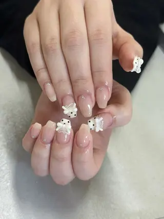 ネイル Eluna【新宿】所属・羽鳥 薫乃のネイルデザイン