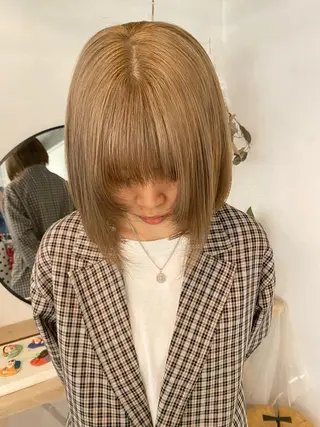 ミディアム カラー 🌻名古屋🌻 🫧ハイトーン🫧のヘアスタイル