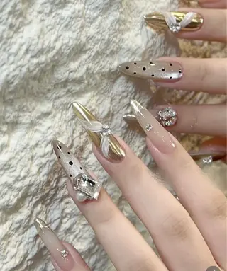 Dea かかのネイルデザイン