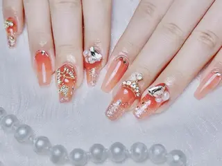 ネイル Aurum nailのネイルデザイン