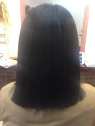 セミロング パーマ 桧山 真のヘアスタイル