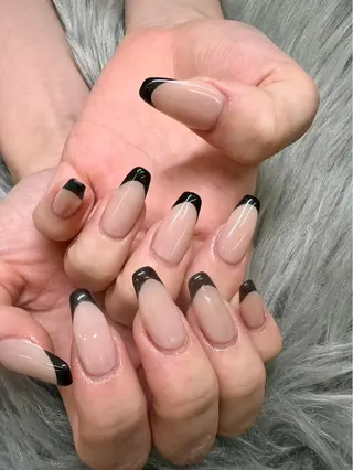 ネイル PEEKABOO京橋 EYE&NAILのマツエク・マツパデザイン