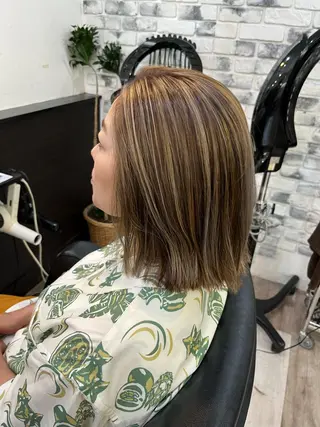 ミディアム 正分 真美のヘアスタイル