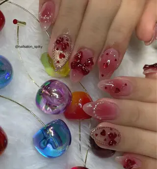 ネイル Spiky とうげ ふうかのネイルデザイン