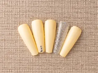 ネイル しょう えんきんのネイルデザイン