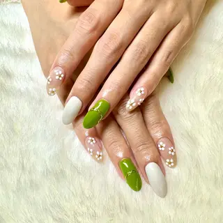 ネイル Ange blanc所属・Nail EAのネイルデザイン