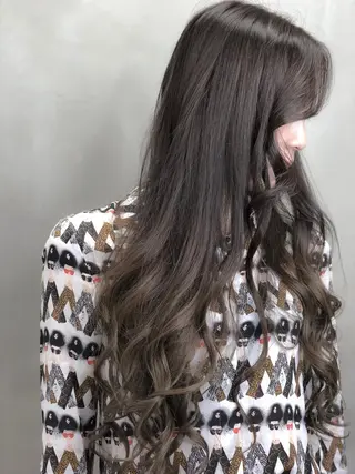 ロング カラー eclair.髪質改善&トリートメント所属・【艶髪、透明感】西村 有司のヘアスタイル