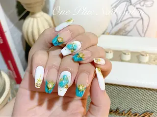 ネイル One Plus Nail Salonのネイルデザイン