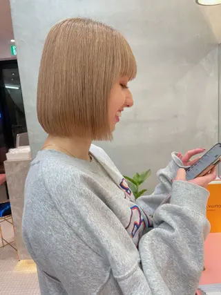 ショート Misaki /ボブ/縮毛矯正のヘアスタイル