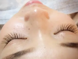 マツエク・マツパ Eyelash Salon MAVIE所属・Eyelash MAVIEのマツエク・マツパデザイン