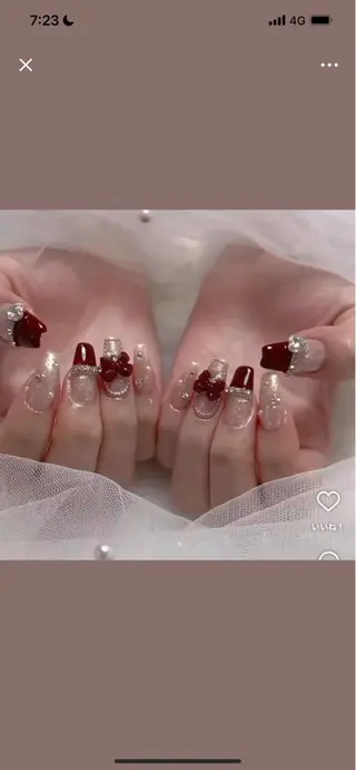 ネイル 🌈 Laule'aのネイルデザイン