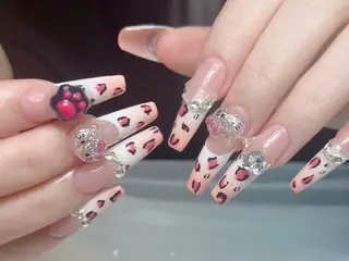 ネイル lucky nail 歌舞伎町のネイルデザイン