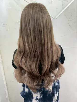 ロング カラー alpha. カラーエクステ下妻のヘアスタイル