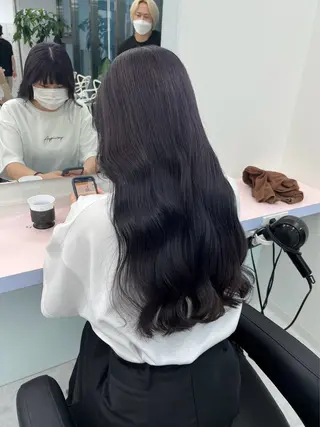 ロング カラー パーマ ヘアアレンジ 透明感ブリーチカラー 🌈TOMOHIROのヘアスタイル