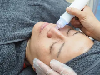 マリコ🫧 美眉/美肌専門店のマツエク・マツパデザイン