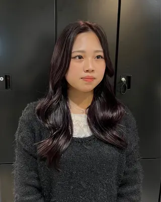 ロング カラー hashimoto kaedeのヘアスタイル