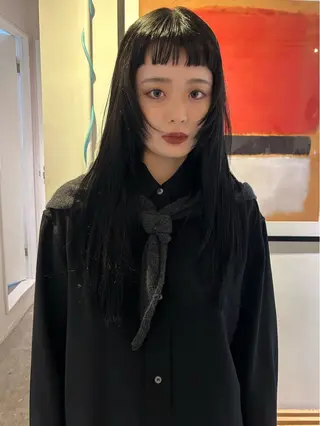 ロング カラー Loom.所属・村上雅人 ナチュラルモードのヘアスタイル