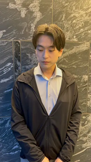 ショート メンズ 樋野 亮のヘアスタイル