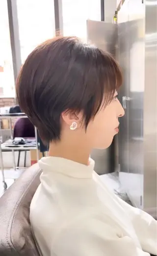 ショート カラー 🩵縮毛矯正  髪質 改善 美髪🩵のヘアスタイル