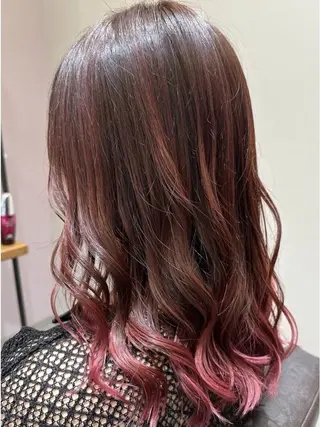 カラー 西原 愛紗のヘアスタイル