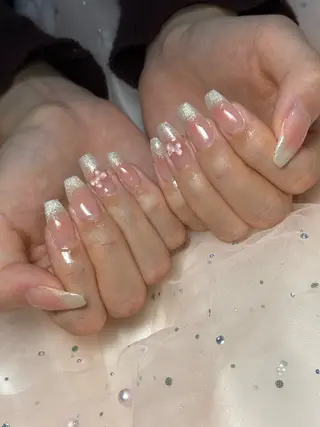 ネイル ✴︎ Delightのネイルデザイン