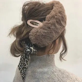 ミディアム カラー ヘアアレンジ GLROW haruhiのヘアスタイル