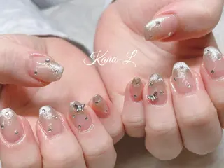 ネイル 芦辺 香奈のネイルデザイン