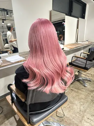 ロング カラー ✨艶ブリーチカラー ✨四ノ宮裕己のヘアスタイル