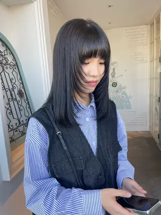 セミロング 推しｶﾗｰ/韓国/ ﾋﾟﾝｸ/Renonのヘアスタイル